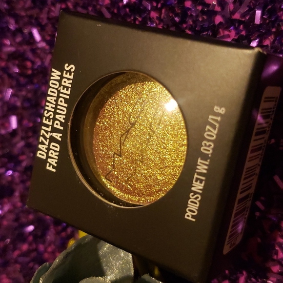 🌟HP🌟🧚♀️🌟I LIKE TO WATCH MAC Cosmetics RARE Dazzleshadow NWT - Picture 7 of 7